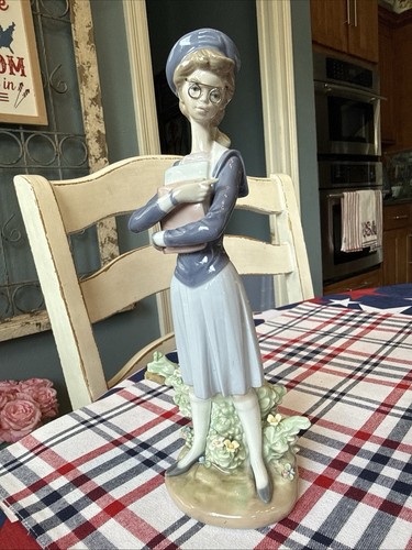 Lladro 5709 between - 5709,