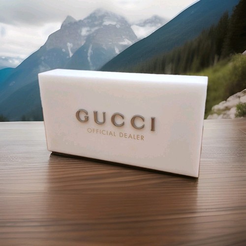 Gucci display sign white w - gucci, w/