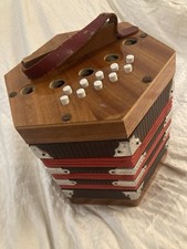 Squeezebox Fisarmonica