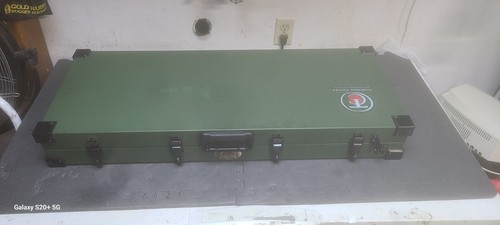 Rara custodia verde - , fucile