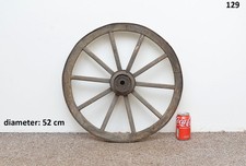 Vecchio carrello in legno