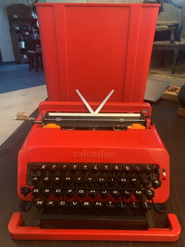 Machine écrire olivetti - écrire,
