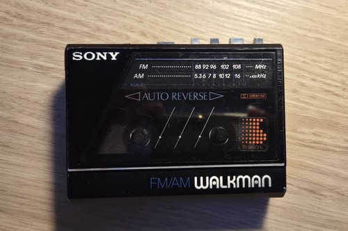Sony f77 walkman cobra kai - cobra,