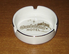 GADGET Portacenere GARDALAND in porcellana bordo oro - posacenere da collezione