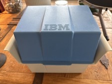 Contenitore porta dischi IBM