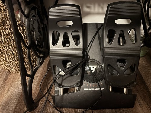 Thrustmaster pedali timone - thrustmaster,