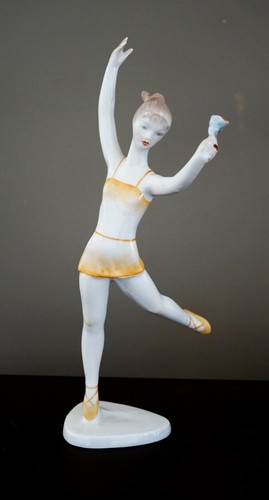 Autentica statuina ballerina