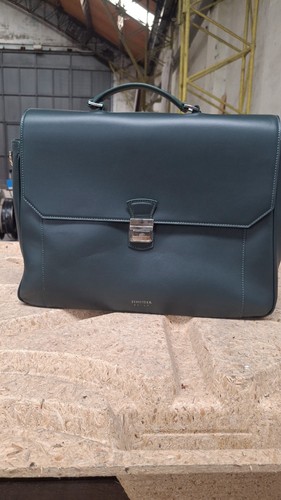 Lawyer briefcase pineider - lawyer,