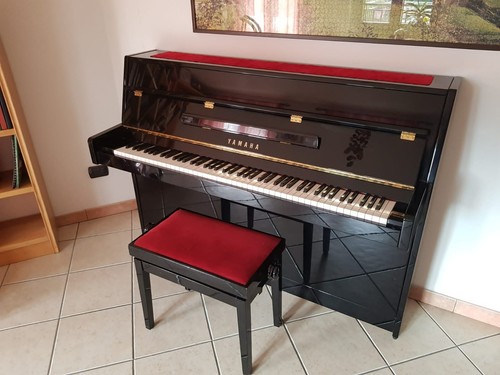 Pianoforte verticale yamaha - verticale,