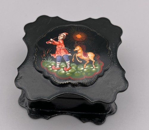 Russian kholui lacquered - russian,