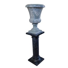 Colonna in Marmo Nero con Vaso
