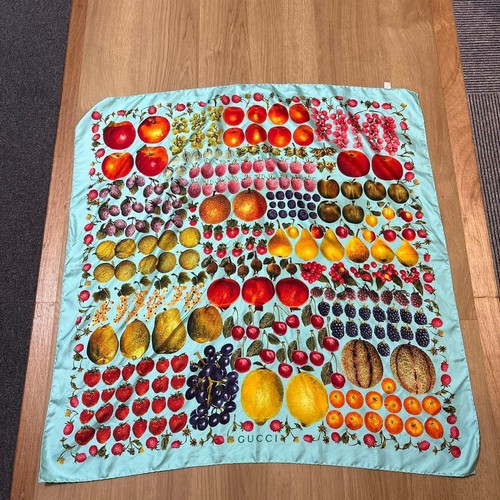 Sciarpa seta modello frutta - di,