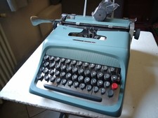MACCHINA DA SCRIVERE OLIVETTI