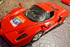 Mattel Hot Wheels 1:18 Ferrari