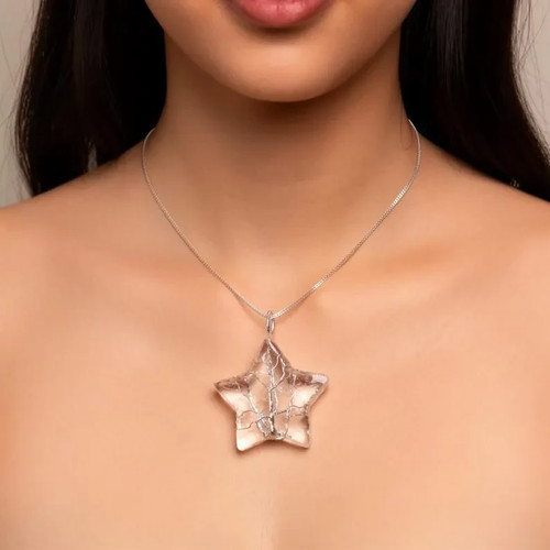 Collana con ciondolo stella