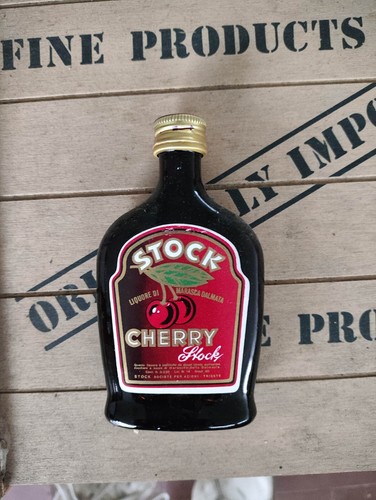 Mignon miniature stock liquore - stock,