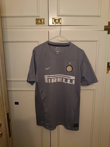 Shirt maglia indossata