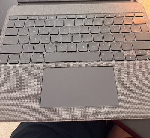 Logitech combo touch - -, ipad