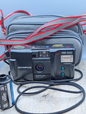 Fotocamera analogica punta e