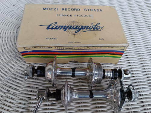Set mozzi hubs campagnolo - mozzi,