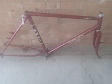 Vintage 52cm Fuji BLVD Lugged