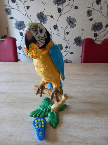 Raro furreal friend squawkers - raro,