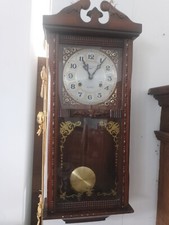 Orologio a pendolo anni 70 finemente lavorato