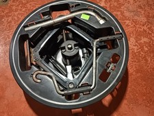 Kit Attrezzi  Cric E Chiave Fiat