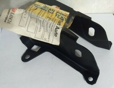 SUPPORTO STAFFA PIANTONE