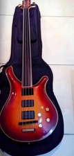 Basso Elettrico Odyssey (4 corde usato Fretless)