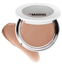 Trucco nuovo con scatola di