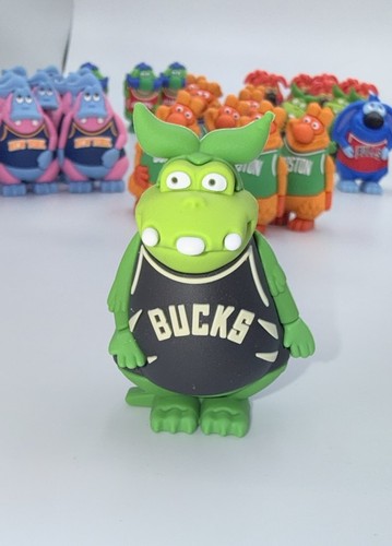 Figurina yowie nba - figurina,