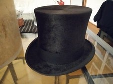 Tuba Cilindro originale di Emmanuel d'Orleans, duca di Vendome. Con scatola 