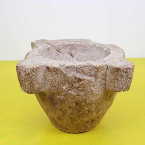 Antico mortaio marmo - in,