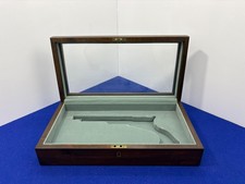 Custodia in vetro modello Colt