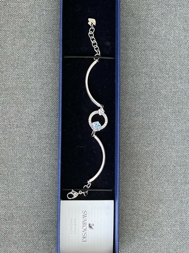 Nwot swarovski in - swarovski,