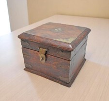 Cassa Di Stoccaggio Quadrata