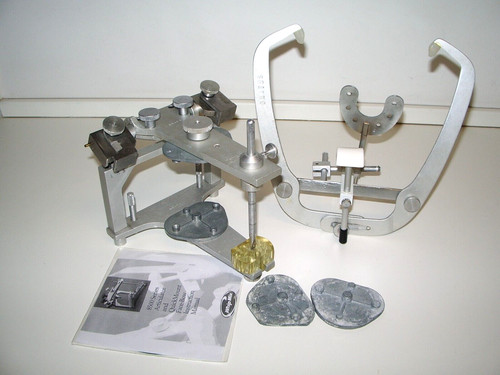 Articolatore dentale