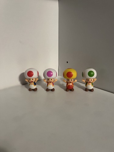 Lotto figurine super mario - 2,5,