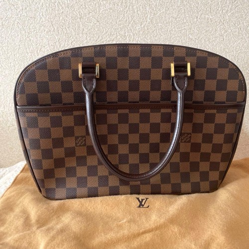 Louis vuitton damier saria - vuitton,