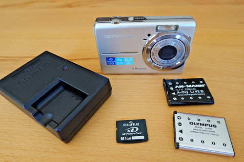 Olympus 750 fotocamera - olympus, x-750,
