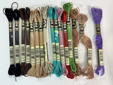 Lotto misto di 16 matassine