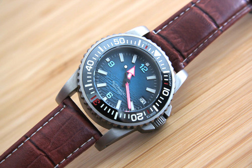 Titan automatic diver - diver,