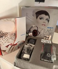 Telefono pratico Kylie Minogue