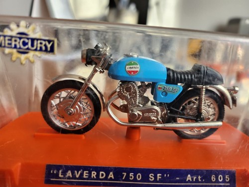 Modello mercury moto - mercury,