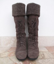 Stivali marroni Frau con lacci, pelliccia, zeppa