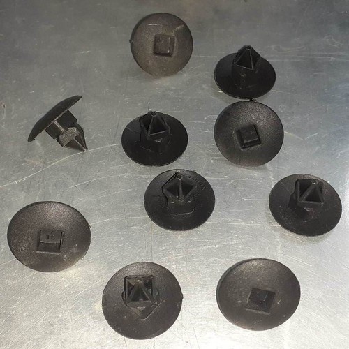 Set pezzi bottoni clips - set,