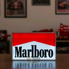 Lampada da parete LED bianca