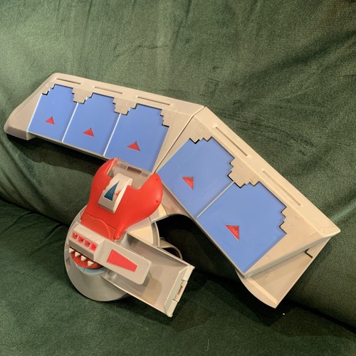 Duel disk launcher - yu-gi-oh!,