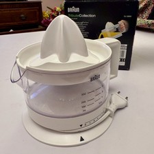 Spremiagrumi Elettrico BRAUN usato pochissimo, completo di confezione.